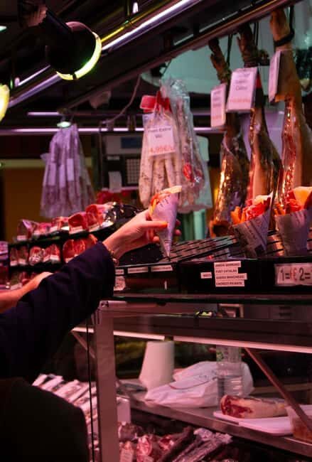 Barcelona: Authentic Food Tour with a Local Guide - Who Should Consider This Tour?