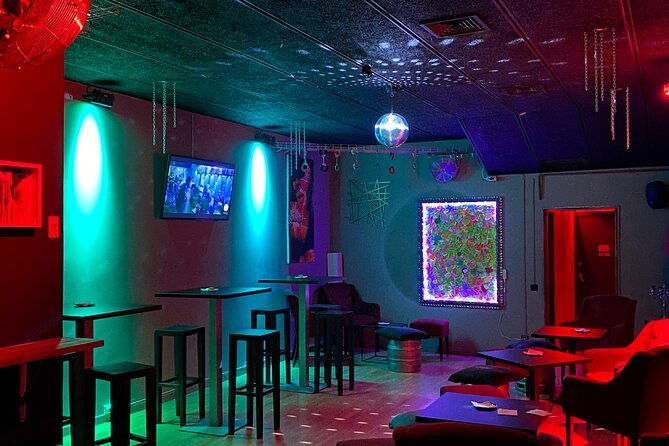 barcelona-bar-crawl-at-gaixample