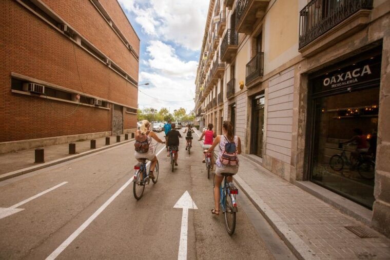 barcelona-beach-3-hour-bike-tour