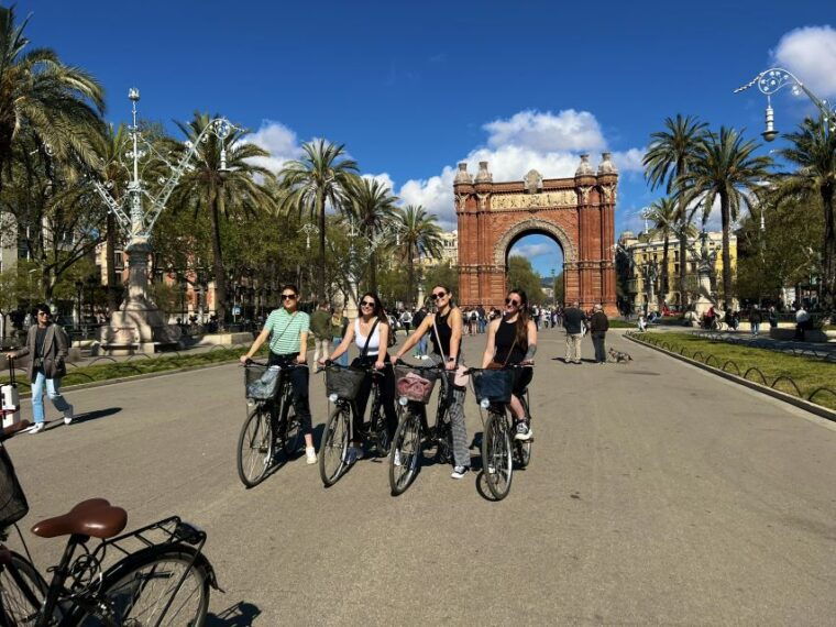 barcelona-beach-e-bike-or-e-scooter-tour