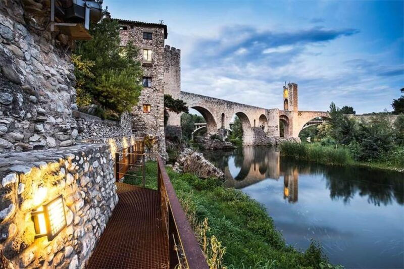 barcelona-besalu-dali-and-wine-tour