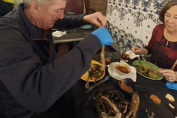 barcelona-best-private-food-tour-tailored-tapas-food-guidebook