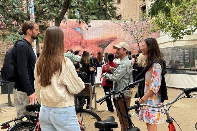 barcelona-bike-tour-top-sights-tapas-local-insights-2