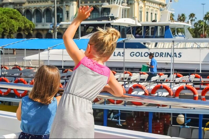 barcelona-boat-tour-in-las-golondrinas