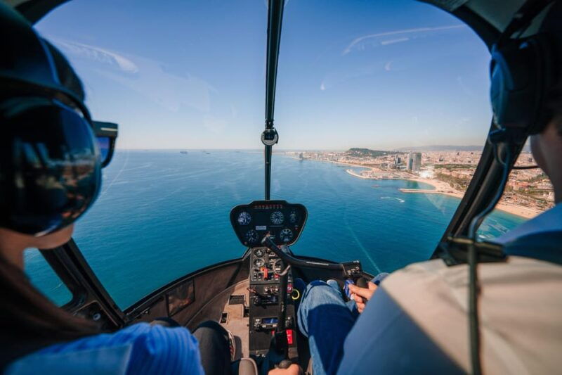 barcelona-boat-trip-and-panoramic-helicopter-flight