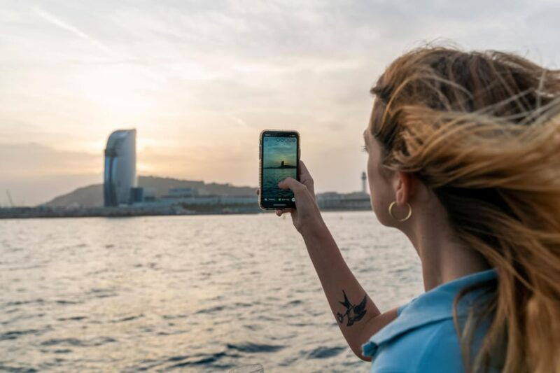 barcelona-boat-trip-and-panoramic-helicopter-flight