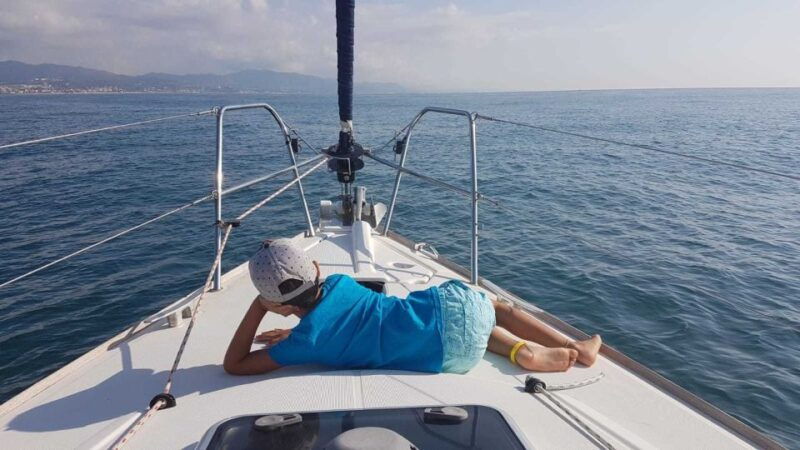barcelona-boat-trip-with-cava-in-amazing-sailboat