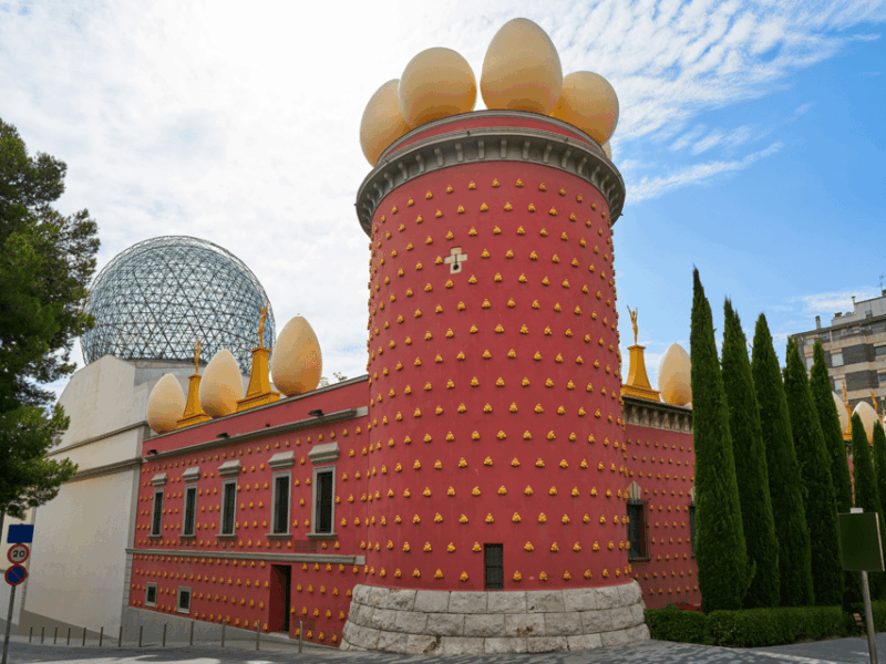 barcelona-carcassonne-dali-tour