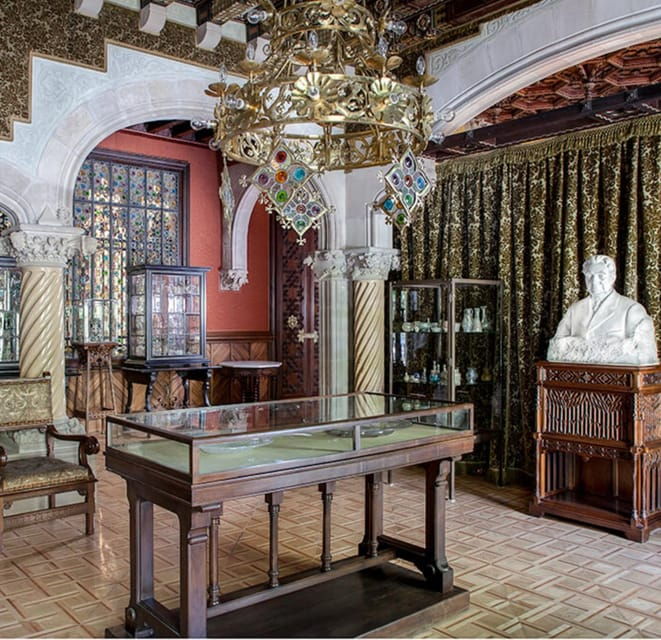 barcelona-casa-amatller-palau-guell-and-palau-de-la-musica