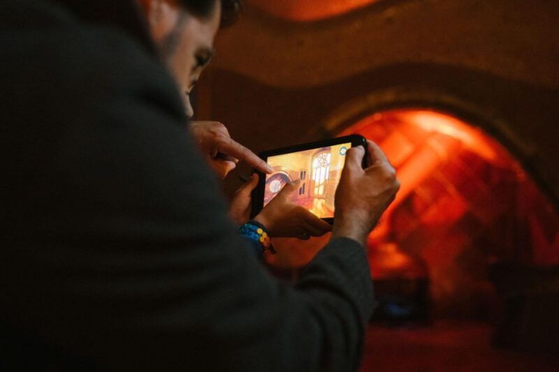 barcelona-casa-batllo-a-winter-night-experience