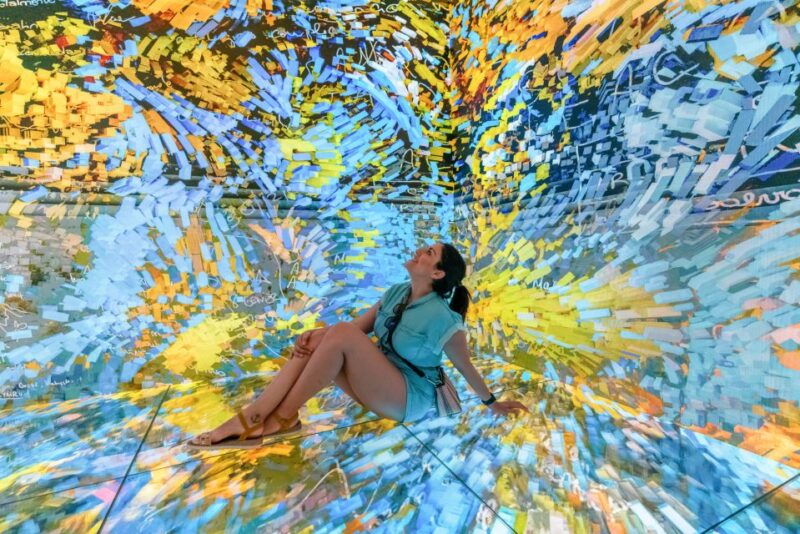 barcelona-casa-batllo-entry-with-self-audioguide-tour