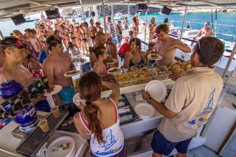 barcelona-catamaran-party-cruise-with-bbq-meal