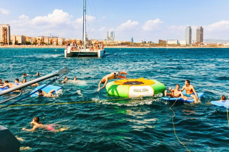barcelona-catamaran-party-cruise-with-bbq-meal