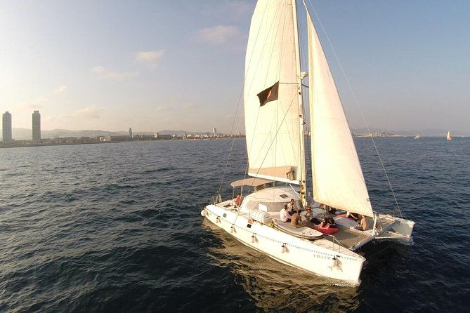 barcelona-catamaran-private-experience-from-13-to-16-passengers