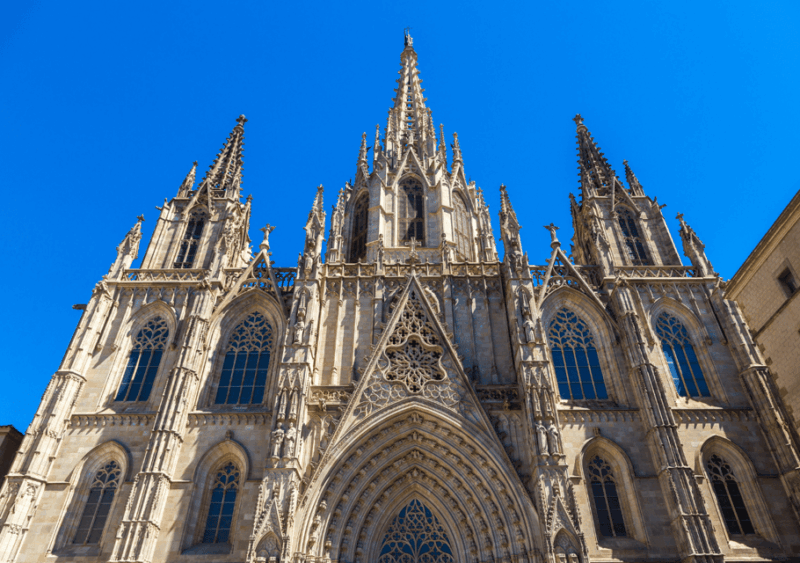 barcelona-cathedral-ticket-guided-tour-and-vr-experience