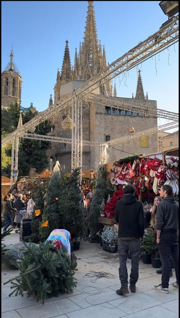 barcelona-christmas-lights-and-markets-bike-tour