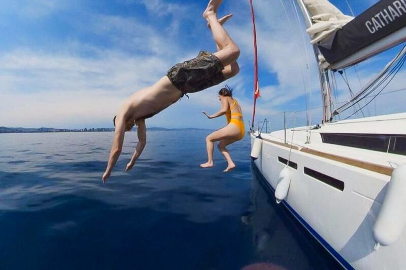 barcelona-coastline-boat-trip-with-snacks-and-cava