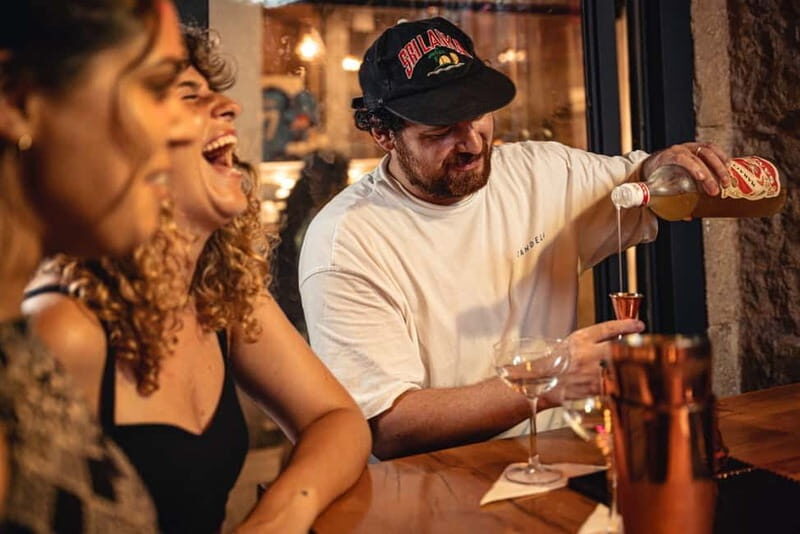 Barcelona: Cocktail Class with Mixologist - An In-Depth Look at the Barcelona Cocktail Class