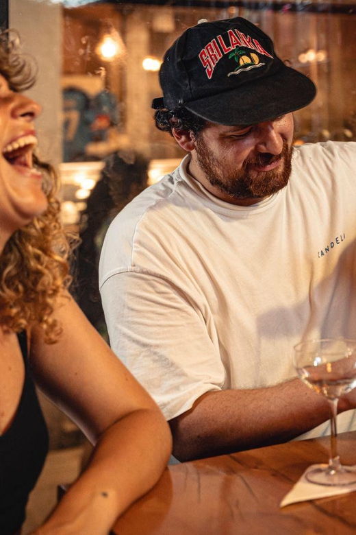 barcelona-cocktail-class-with-mixologist-tapas