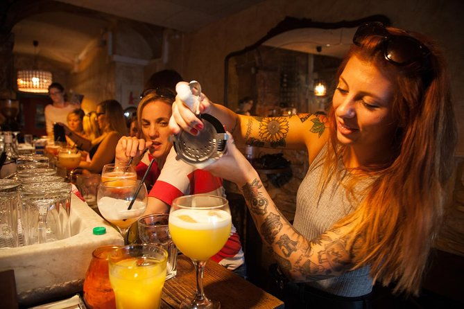 barcelona-cocktail-masterclass-with-tapas