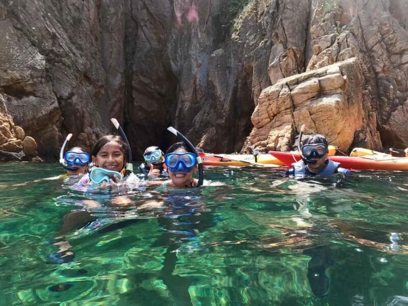 Barcelona: Costa Brava Kayaking & Snorkeling Tour with Lunch - Rest and Refuel with a Picnic Lunch