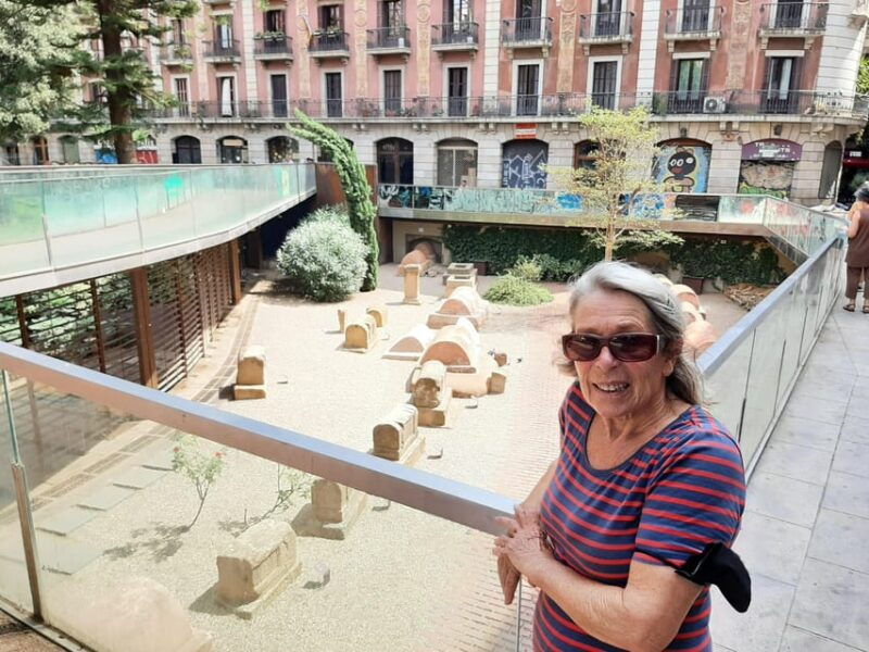 barcelona-curious-legends-and-traditions-of-old-town-tour