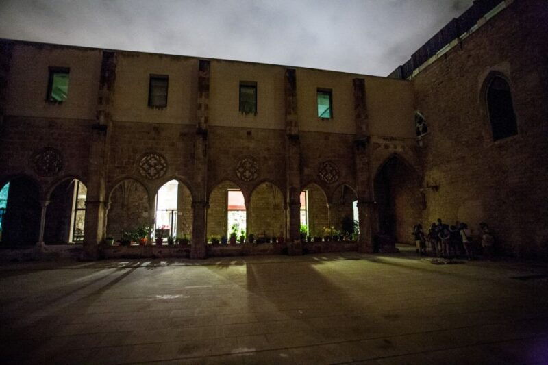 barcelona-dark-history-night-walking-tour
