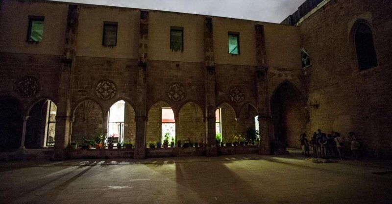 barcelona-dark-history-night-walking-tour