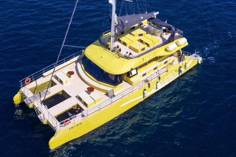 barcelona-daytime-or-sunset-catamaran-cruise-with-music