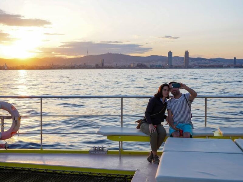 barcelona-daytime-or-sunset-catamaran-cruise-with-music