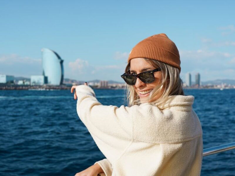 barcelona-daytime-or-sunset-catamaran-cruise-with-music
