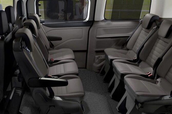 barcelona-departure-private-transfer-from-city-to-cruise-port-2