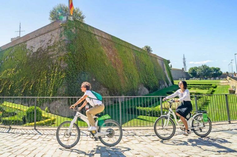 barcelona-e-bike-tour-with-montjuic-cable-car-boat-ride