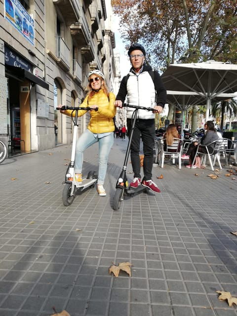 barcelona-electric-scooter-tour-along-the-promenade-and-parks