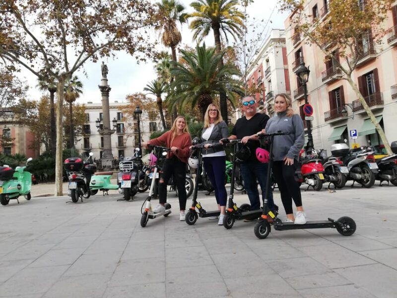 barcelona-electric-scooter-tour-along-the-promenade-and-parks