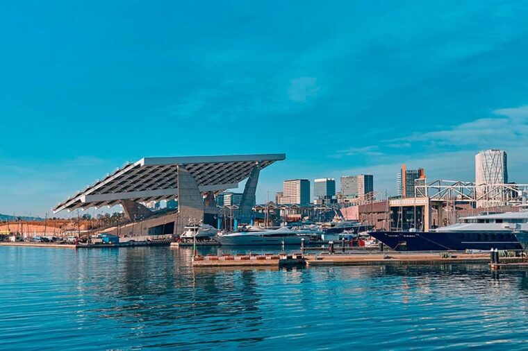 barcelona-electric-scooter-tour-along-the-promenade-and-parks