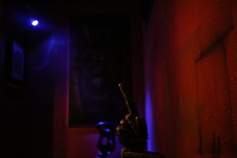 barcelona-escape-room-experience-and-sailing-cruise