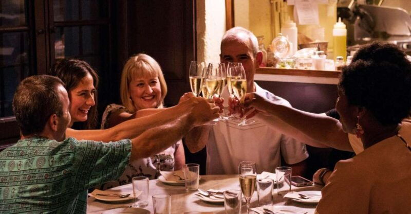 barcelona-evening-tapas-tour-in-the-poble-sec-neighbourhood