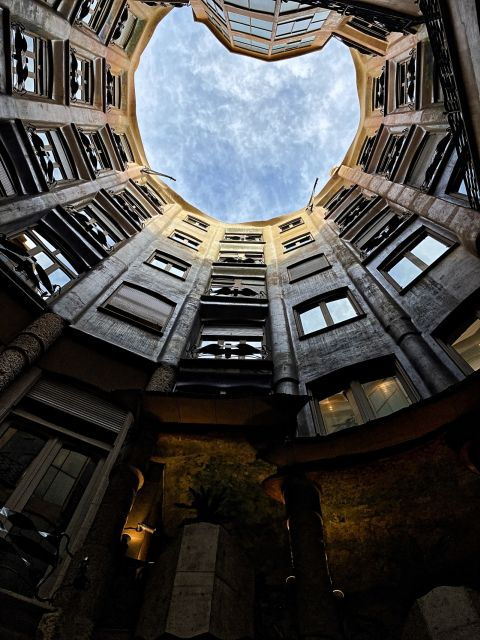 barcelona-exclusive-exploration-of-gaudis-masterpieces