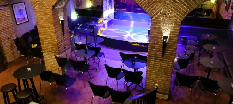 barcelona-exclusive-flamenco-show-at-el-paraigua-with-drink