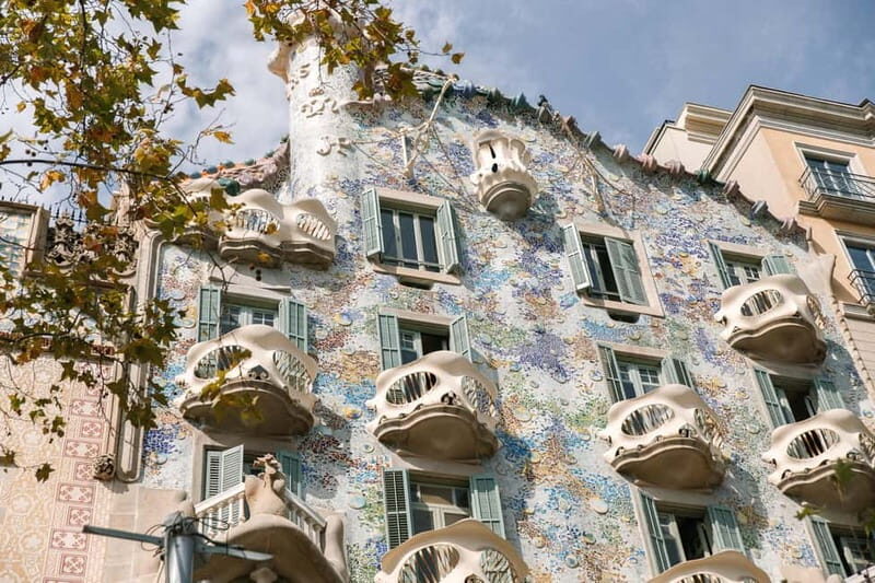 Barcelona: Exclusive Private Tour - Key Points