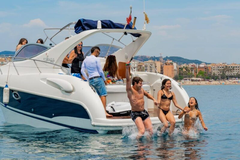 barcelona-exclusive-yatch-tour-with-drinks-and-snacks