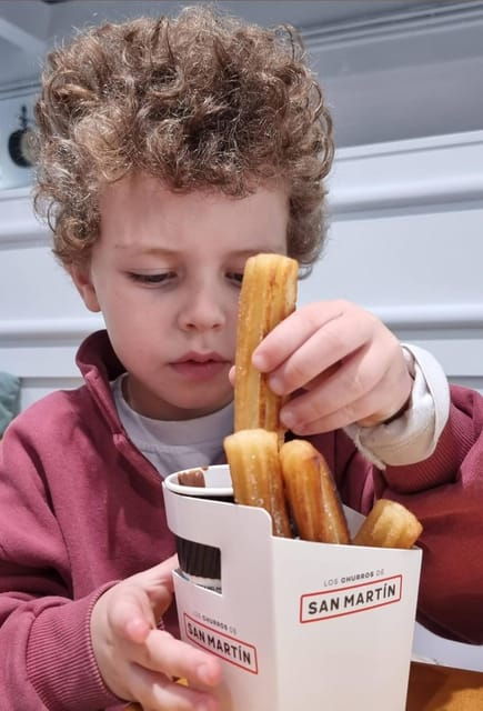 barcelona-experience-the-best-churros-with-hot-chocolate