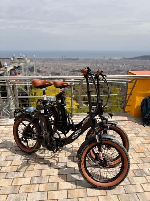 Barcelona: Explore the City with Eco-Friendly E-Bike Rentals - The Experience from Reviews
