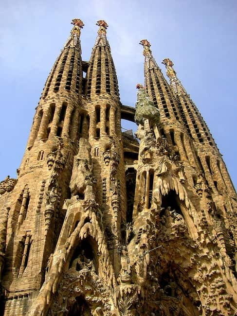 Barcelona Express Card: 2 Days of Transport & Discounts - What’s Included and What’s Not