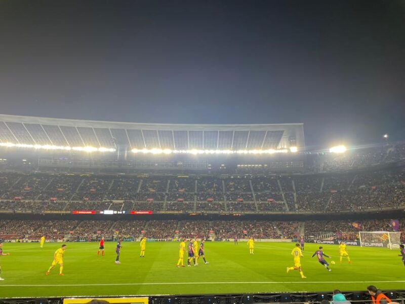 barcelona-fc-barcelona-game-with-fan-seats-and-local-host