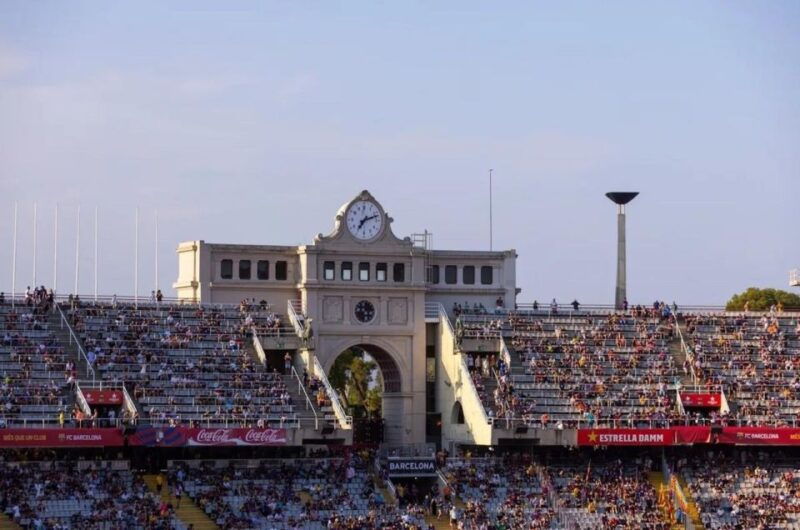 barcelona-fc-barcelona-match-day-tour-at-olympic-stadium