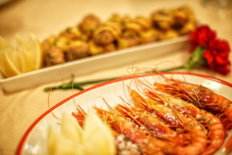 barcelona-flamenco-show-with-dinner-at-tablao-de-carmen