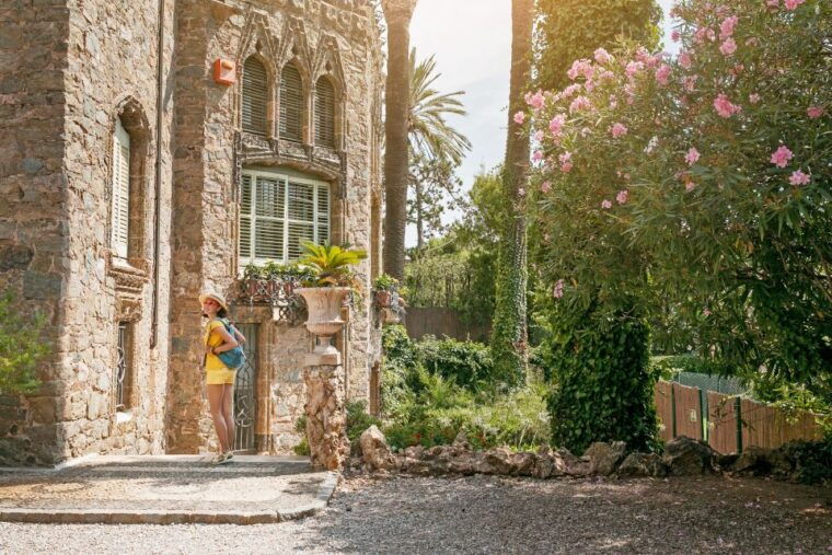 barcelona-full-day-private-tour-of-gaudis-lesser-known-art