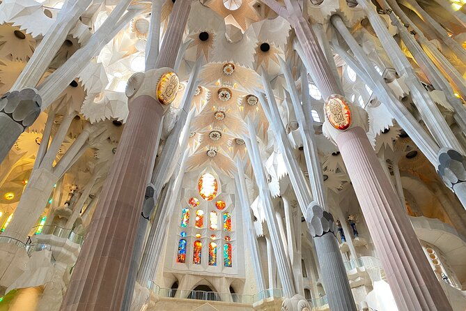 barcelona-full-day-sagrada-familia-and-the-3-gaudi-houses